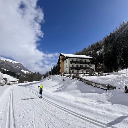 Hotel Garni Gruenmoos Sankt Jakob in Defereggen Kültér fotó