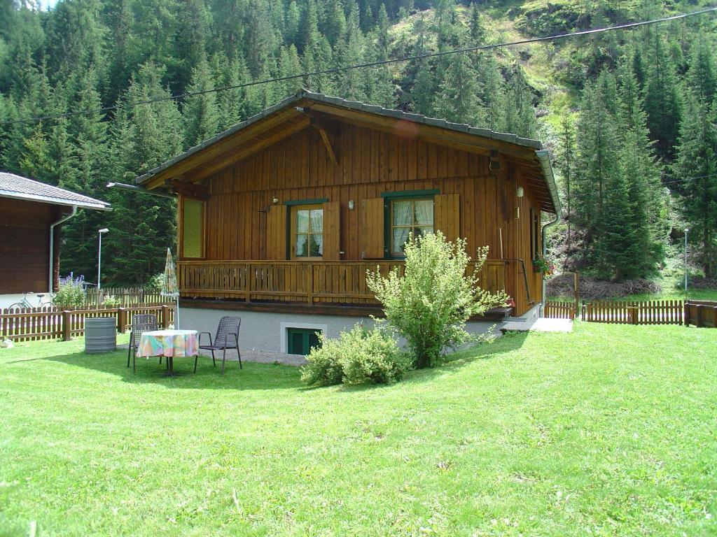 Hotel Garni Gruenmoos Sankt Jakob in Defereggen Szoba fotó