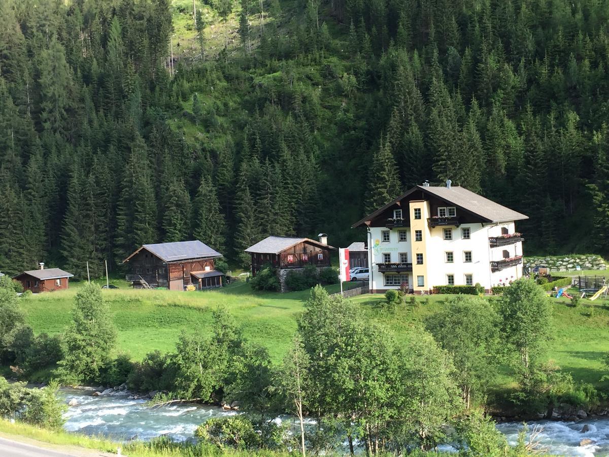 Hotel Garni Gruenmoos Sankt Jakob in Defereggen Kültér fotó