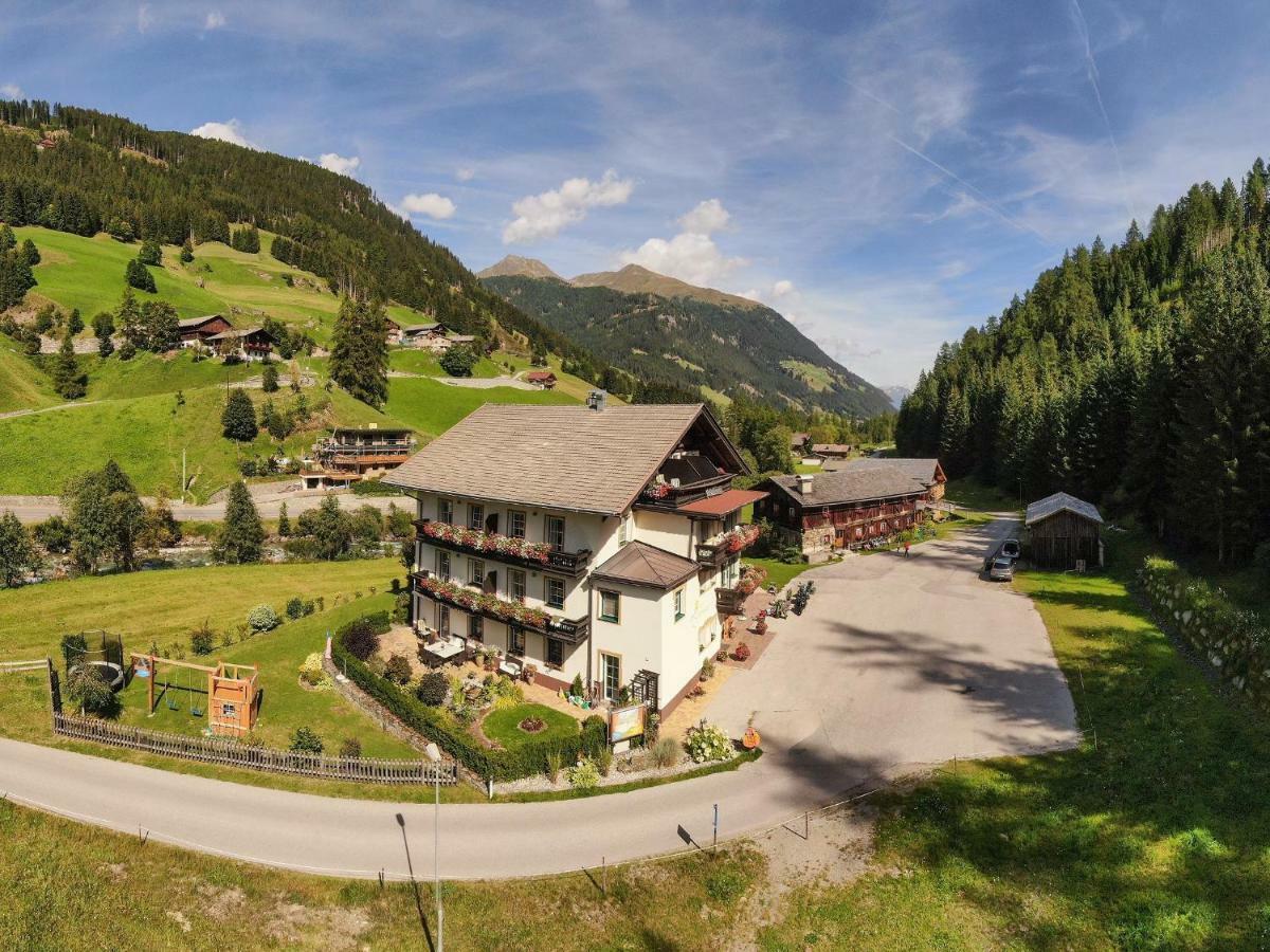 Hotel Garni Gruenmoos Sankt Jakob in Defereggen Kültér fotó